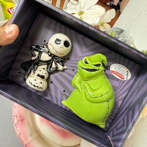 Jack and oogie boogie salt and pepper shakers